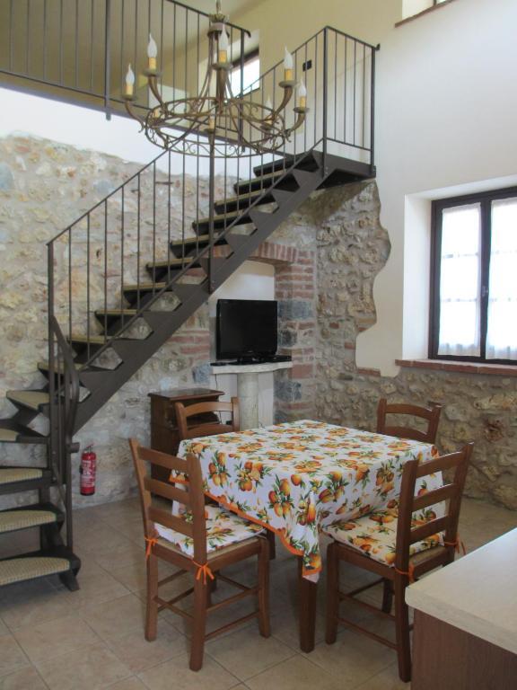 Agriturismo Il Felciaione Масса-Мариттима Номер фото